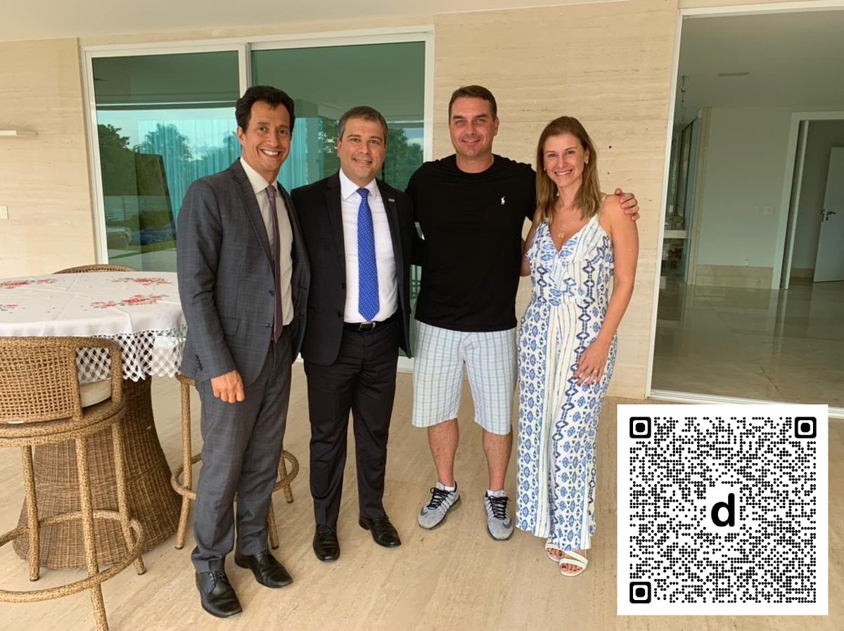 laurojardim's tweet photo. A mansão de Flávio Bolsonaro e a gentileza do tabelião de Brasília dlvr.​it/TVkYVD https://t.co/yAi31qLw4W
