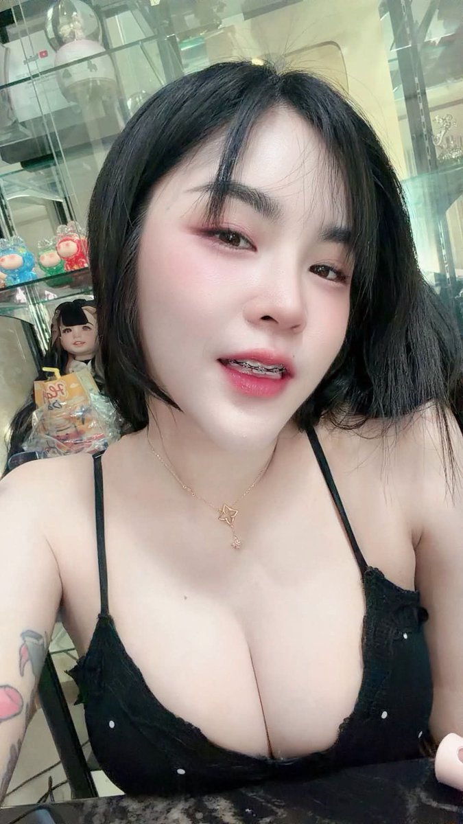 PhuSung8895's tweet photo. https://t.co/UoxpGxBDrR