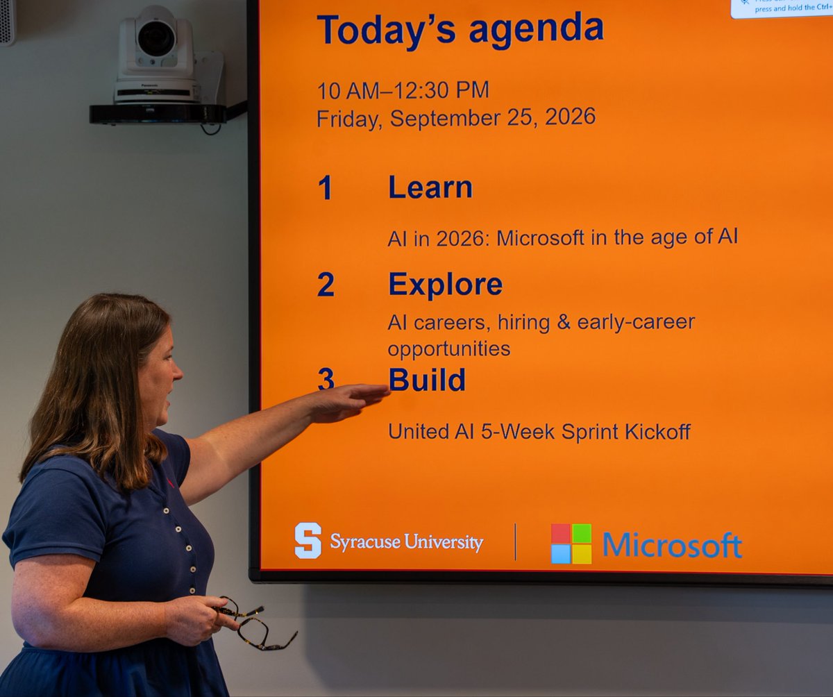 iSchoolSU's tweet photo. Students joined Microsoft, Syracuse alumni and United AI at the iSchool for Student AI Day’s AI Technology Showcase &amp; Exploration! The event explored how AI is shaping industries, with insights into career opportunities and ways to build new skills. https://t.co/X6fK6v75nf