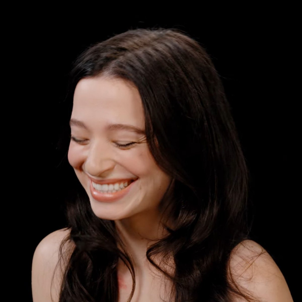mikeymupdate's tweet photo. this people’s princess! https://t.co/ilWdaicLF5