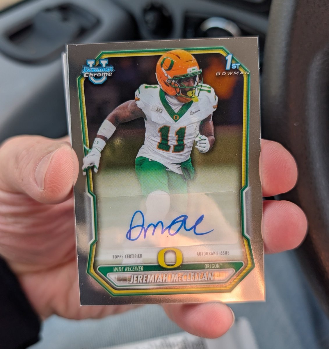 Punity32's tweet photo. Blaster car rip, any auto is a win for me. #Bowman #CardMulez https://t.co/LJR3UofIuv