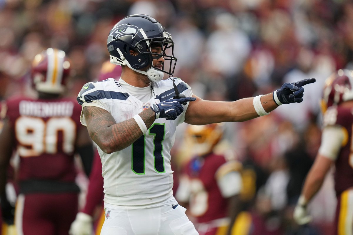 BetMGM's tweet photo. JSN has led the Seahawks in receiving yards in 19 of the last 20 games:

JSN - 124
JSN - 102
JSN - 96
JSN - 79
JSN - 132
JSN - 162
JSN - 123
JSN - 129
JSN - 93
JSN - 105
JSN - 167
AJ Barner - 35
JSN - 1132
JSN - 113
JSN - 96
JSN - 72
JSN -  84
JSN - 122
JSN - 155
JSN - 128 https://t.co/fiMo4UYwMR