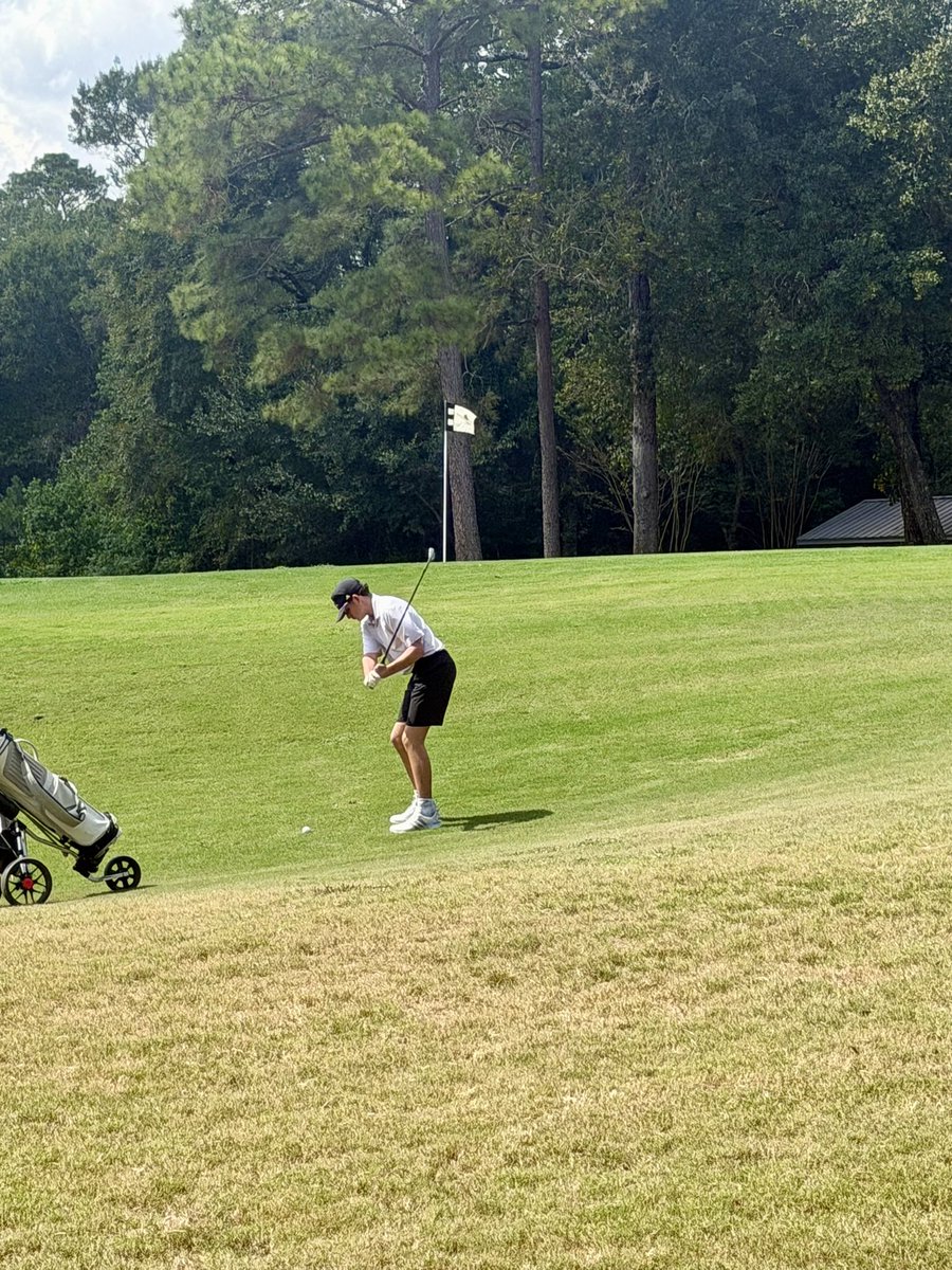 CSHSMGolf1's tweet photo. Lake Windcrest ๐ ๐พ #GOLOW https://t.co/zznJMWqgef