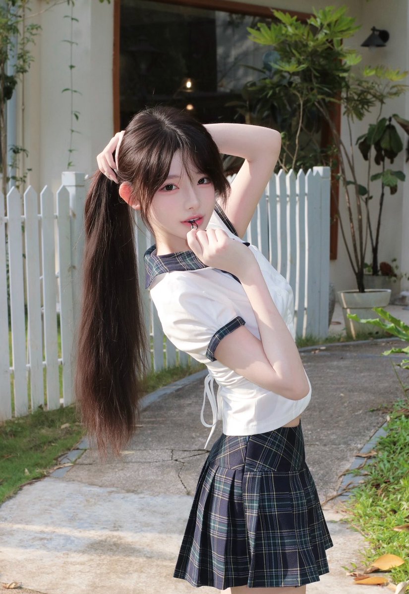 tracy25gu5's tweet photo. 第一次完X
放假第一天想发泄  
有人要锐评我16的福吗  
Luo照  实况！！
不要🚪看了别说黑就行！！
特别不要乱传 https://t.co/2Q5e9cpzSS