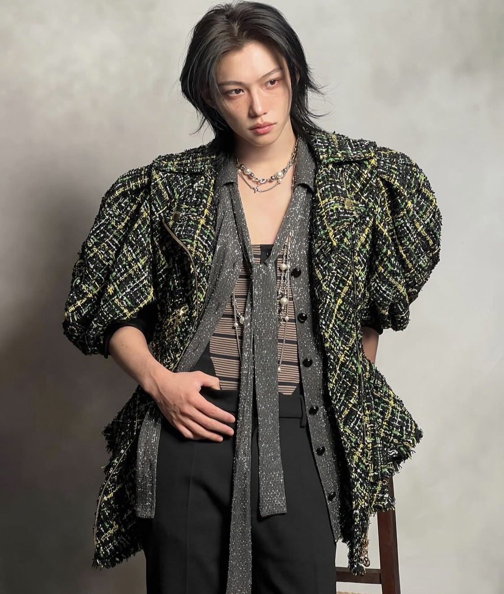 allymylife's tweet photo. いつかまた黒髪のピリもみたいな
基本はブロンド派だけど👱🏻‍♀️

FELIX ICÔNE DE LA MODE
#FELIXxLVSS27 #FELIX https://t.co/aAMzD0xcGy