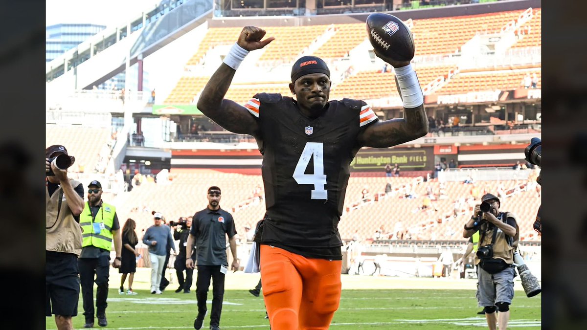 TheOddsHQ's tweet photo. 🚨 5U MAX UNIT BET 🚨

🏈 Browns +2.5
🔥 5 UNITS

Cleveland getting points at home in an AFC North divisional game. I’m backing the Browns to keep this one tight and cover the +2.5.

📊 MAX UNIT RECORD: 1-0
💰 MAX UNIT PROFIT: +2.63U

Let’s make it 2-0. 🔒

#NFL #Browns #TNF #SportsBetting #BettingPicks