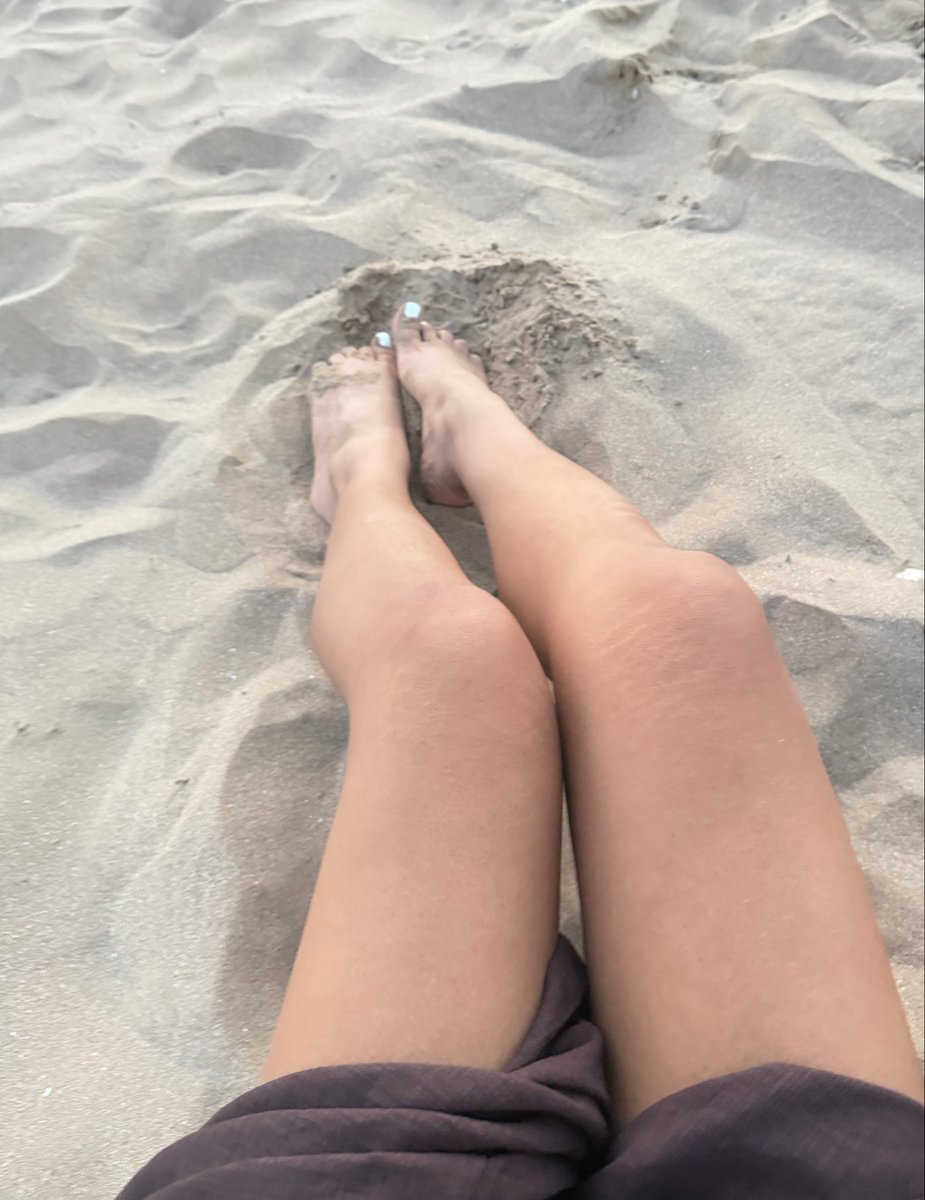 princessplutobb's tweet photo. little sandy treat from my last vacation 🤭 https://t.co/k1eeLubMT3