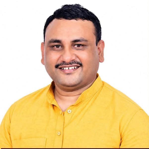 Neerajvermabbk's tweet photo. भारतीय जनता पार्टी किसान मोर्चा के प्रदेश महामंत्री, आदरणीय श्री रामबाबू द्विवेदी जी को भाजपा किस��न मोर्चा उत्तर प्रदेश का प्रदेश उपाध्यक्ष मनोनीत होने पर हार्दिक बधाई एवं अनंत शुभकामनाएं!
ईश्वर से आपके यशस्वी, दीर्घायु एवं ऊर्जावान कार्यकाल की कामना करता हूँ। https://t.co/HdyEXjLV6t