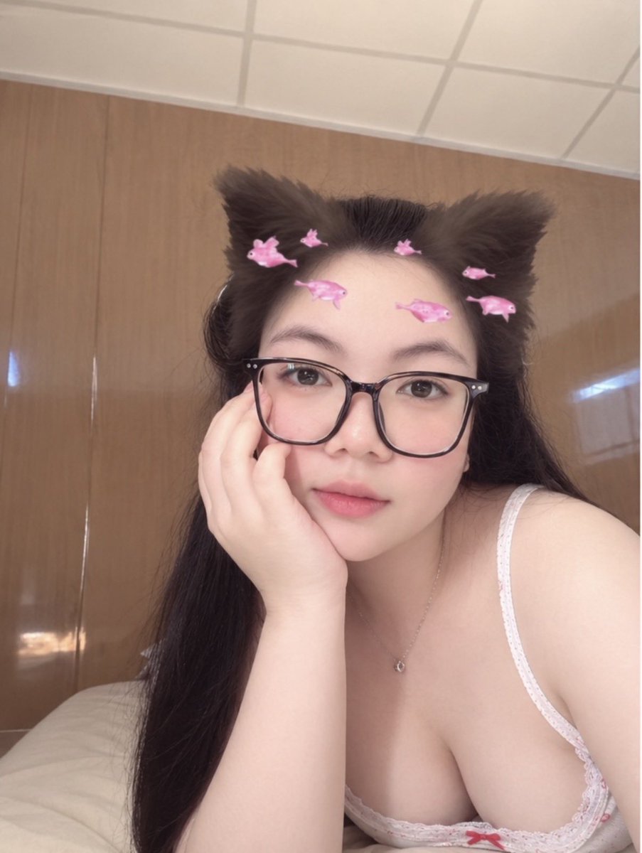 MiamSx's tweet photo. sad night 🥺 https://t.co/Jd1EKDUkvL
