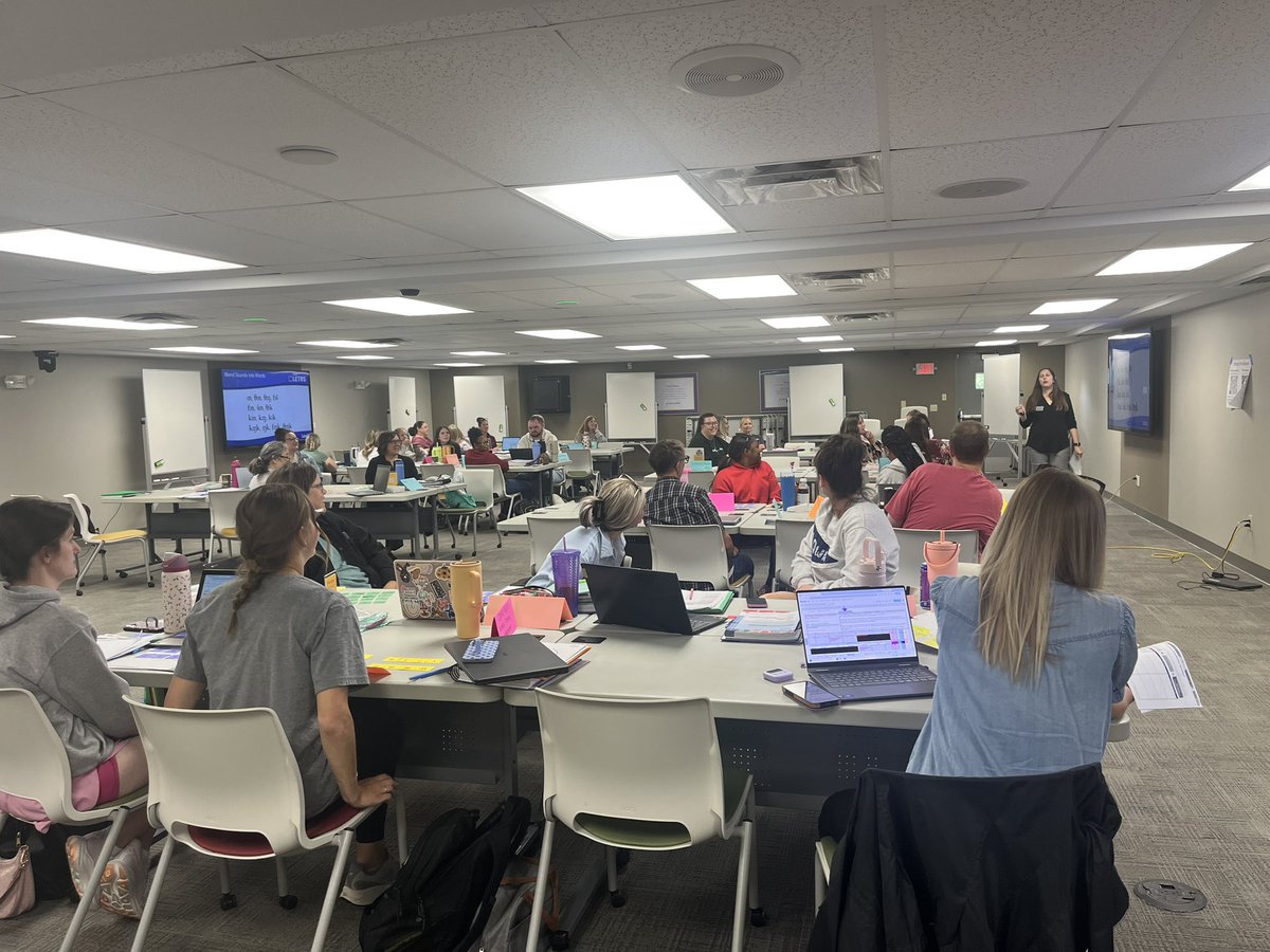 StLouisRPDC's tweet photo. We are packed today at EDPlus. MLDS (Dr. Sonya Murray), MTDS ( Dr. Dawnette Dierking Wiskur), LETRS(Sabrina Hawkins) and AASA Superintendent  Advanced Certification (27 national Superintendents). Let us know if we can help you. #edplus #moeducation #stlrpdc https://t.co/8pWJgNhhkw