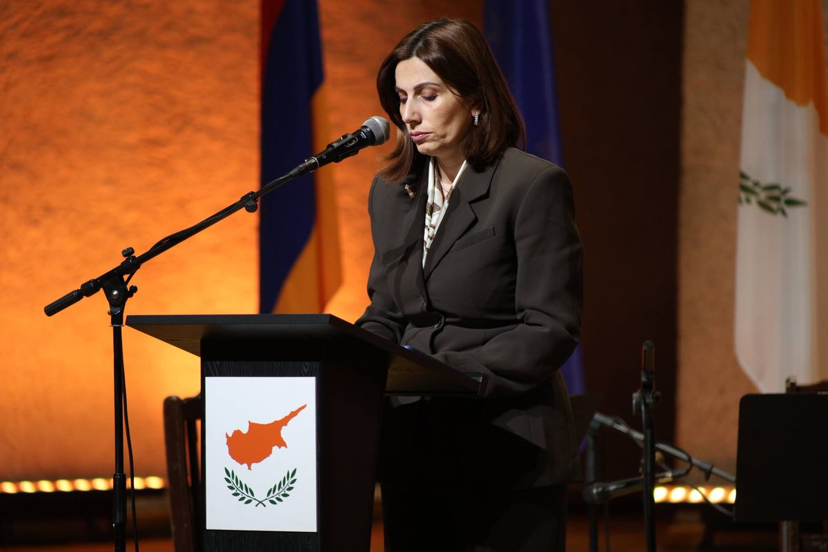 CyprusinArmenia's tweet photo. Celebrating 66 years of Cyprus’ Independence and 34 years of Cyprus–Armenia diplomatic relations with music, friendship and shared traditions.
@CyprusMFA 
@MFAofArmenia https://t.co/plQRObWBd4
