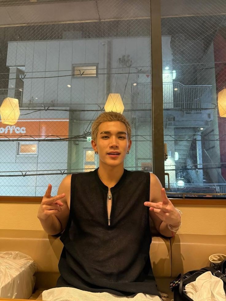 gemiibunny's tweet photo. I want them to meet‼️ https://t.co/pD03J8jiwc