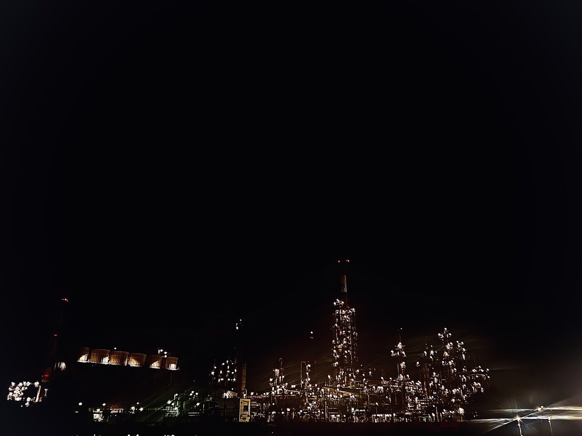 INARI0805's tweet photo. 一億万ドルの夜景🏙✨️ https://t.co/P4CyxKB3tq