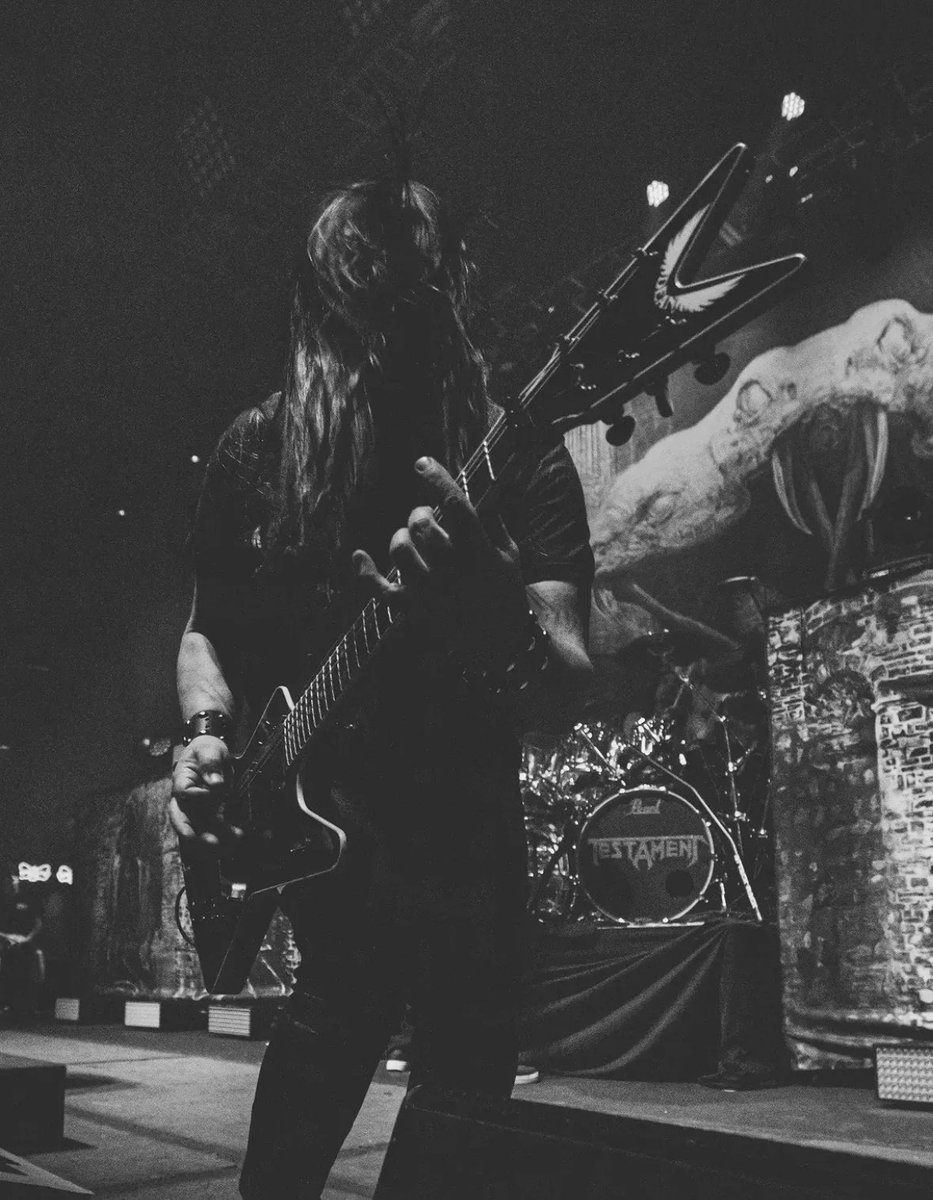 testament's tweet photo. It’s October which means we are 48 days out from our upcoming tour across Latin America.📍MONTERREY - can we count on you to kick us off? 🙌

Grab 🎟️ while you still can⤵️

🔗 https://t.co/UwYxgXs2OB

Riffmaster Eric shot by 📸 Courtney Ware https://t.co/ok585Hjzgc
