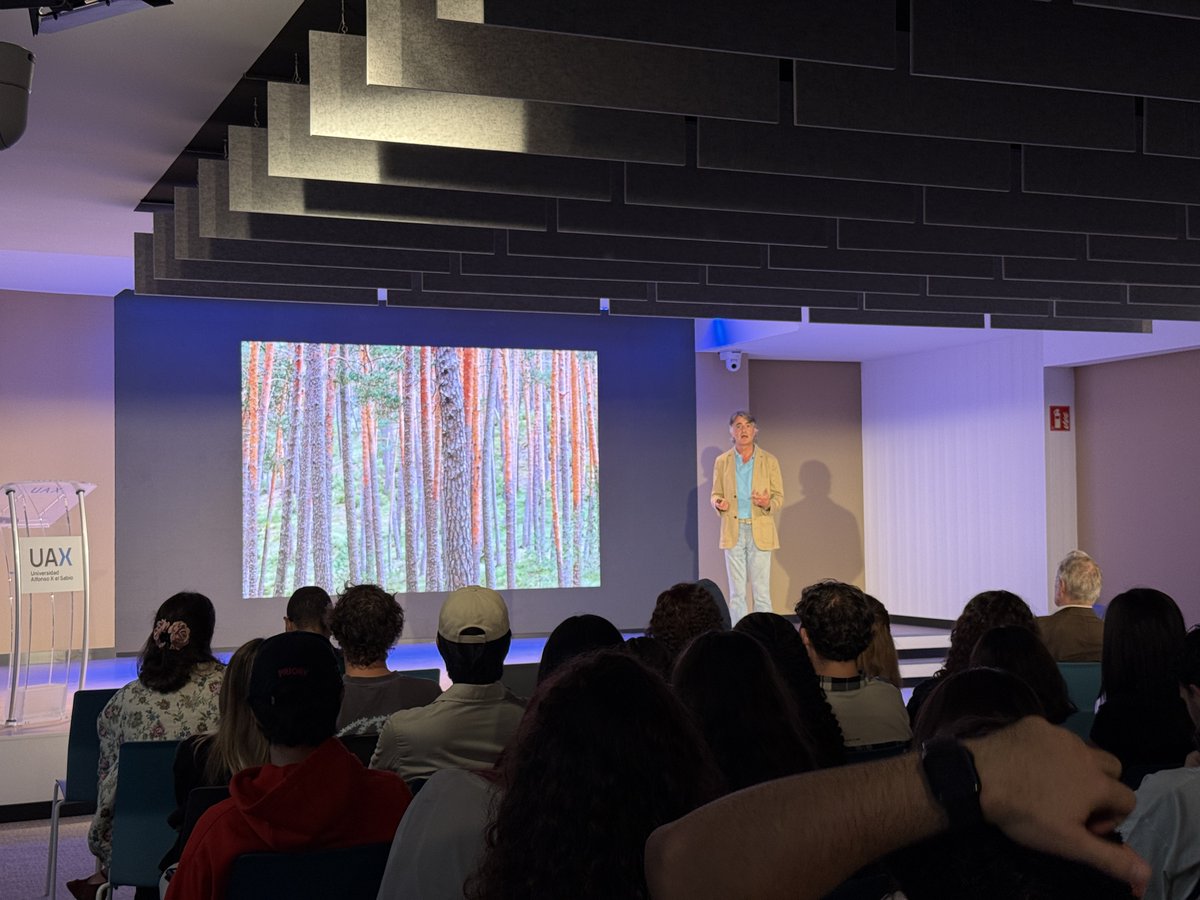 uaxuniversidad's tweet photo. 🍷🍇 ¡Arrancamos un nuevo reto real!
Alumnos de Arquitectura e Ingeniería en Diseño Industrial trabajan en la recuperación de una bodega afectada por un incendio este verano.
💡 Diseño, innovación y creatividad para transformar un reto en oportunidades.
#KickOff #RetoReal https://t.co/y0ALD8460z