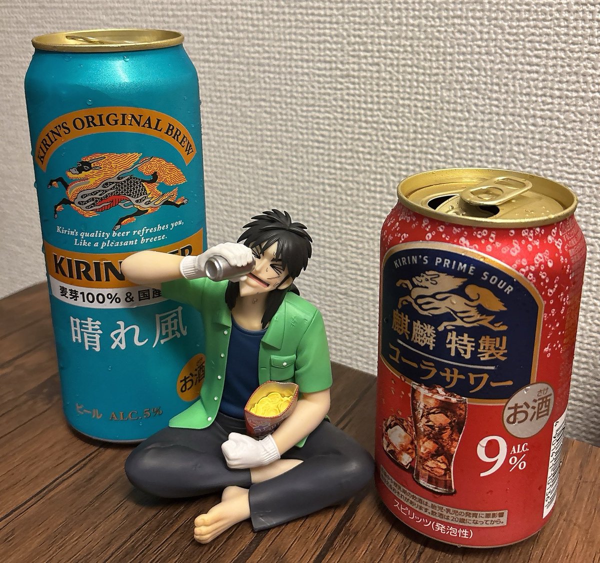 _ReiLune's tweet photo. お酒クズのカイジ君が届いた〜
とりあえずKPだわー🍻

#エオルゼア飲酒部 https://t.co/hjV8dvMp9U