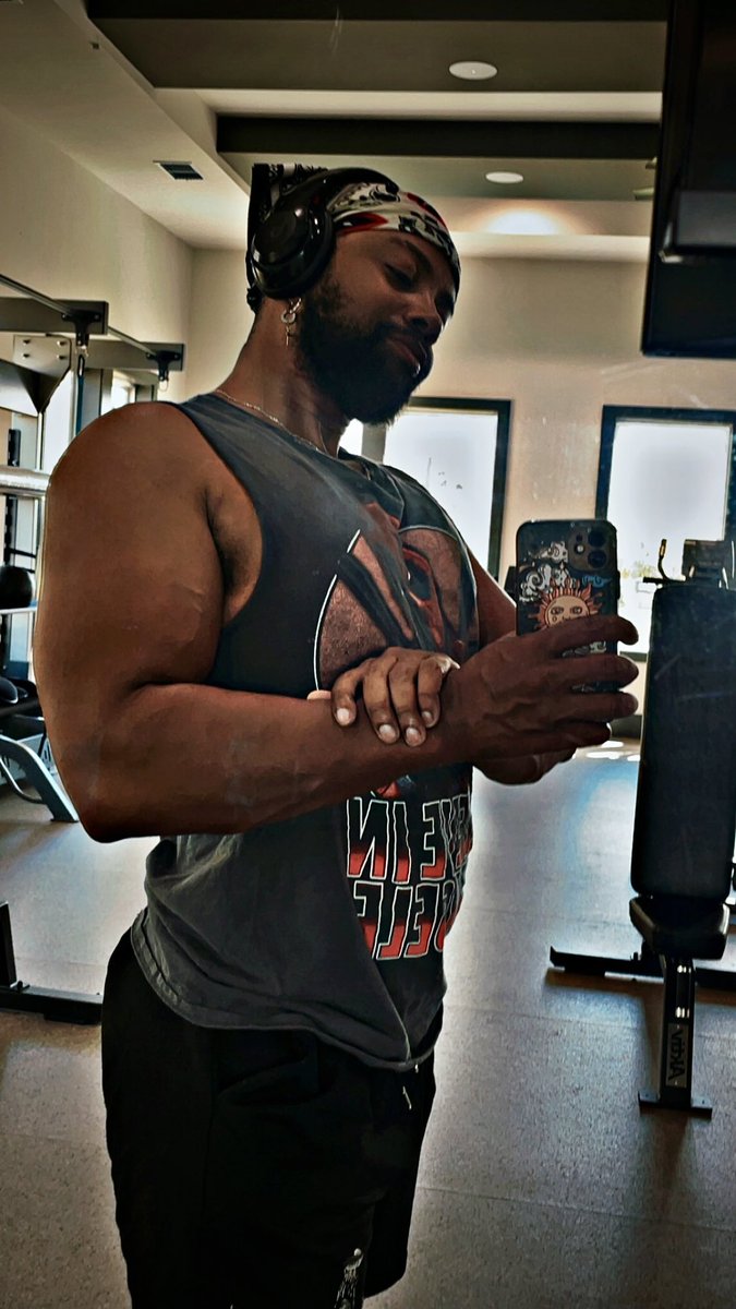 C_Apollo_'s tweet photo. The Ceps are CEP-ING!!! 🤗💪🏽 https://t.co/131gVRylEn