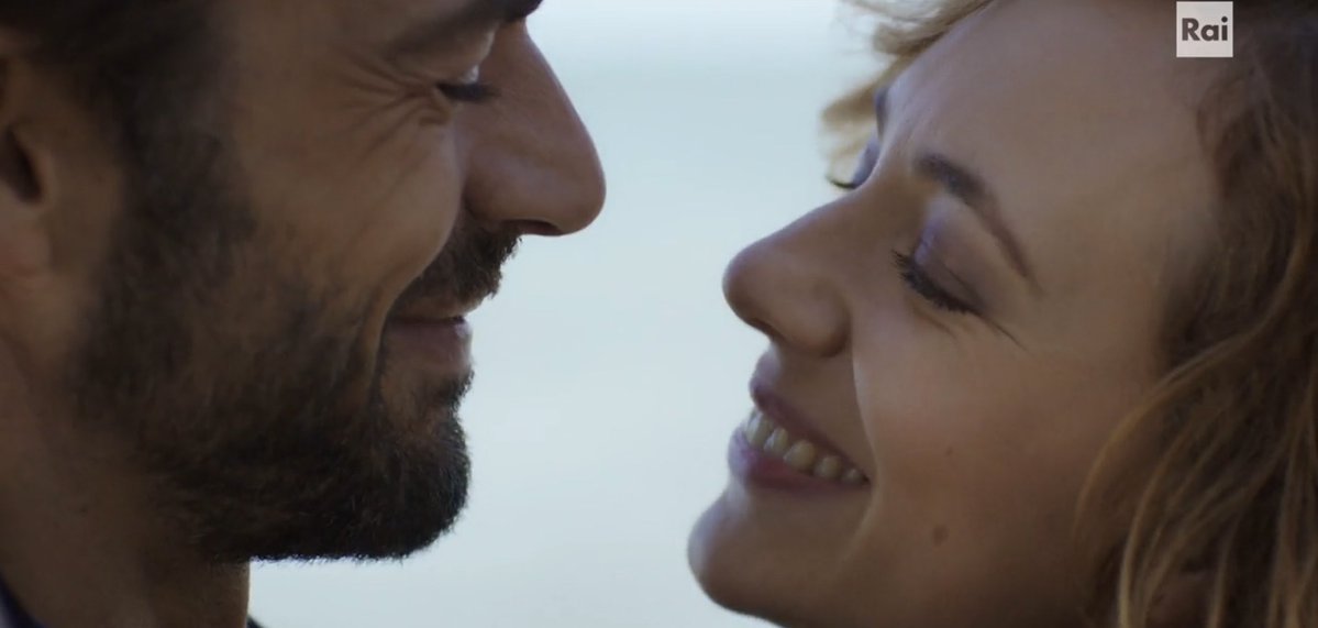 ParisGeller123's tweet photo. Doc potrà continuare per altre 10 stagioni, ma Andrea resterà sempre the man who can’t be moved perché il grande amore della sua vita sarà sempre e solo uno, non mi interessa il resto ❤️‍🩹 #Docnelletuemani4 https://t.co/f7P3NbXmEl