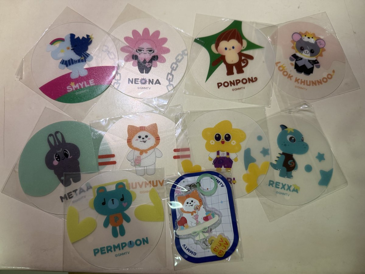Plutoroomm's tweet photo. แผ่นรองแก้ว 
สมาย นีโอน่า ป้อนป้อน ลูกคุณหนู อันละ 40 บาท
เมต้า เมิฟ เซรี่ เร็กซ่า อันละ 30
เพิ่มพูน 65

กาชาเมิฟ 190
รับได้หน้างานได้วันที่ 2 ถ้าส่ง+50 

Dmสอบถามได้เลย

#ตลาดนัดgmmtv 
#GMMTVFANIVAL2026HappyFamily https://t.co/Ae9Z7TiIDU
