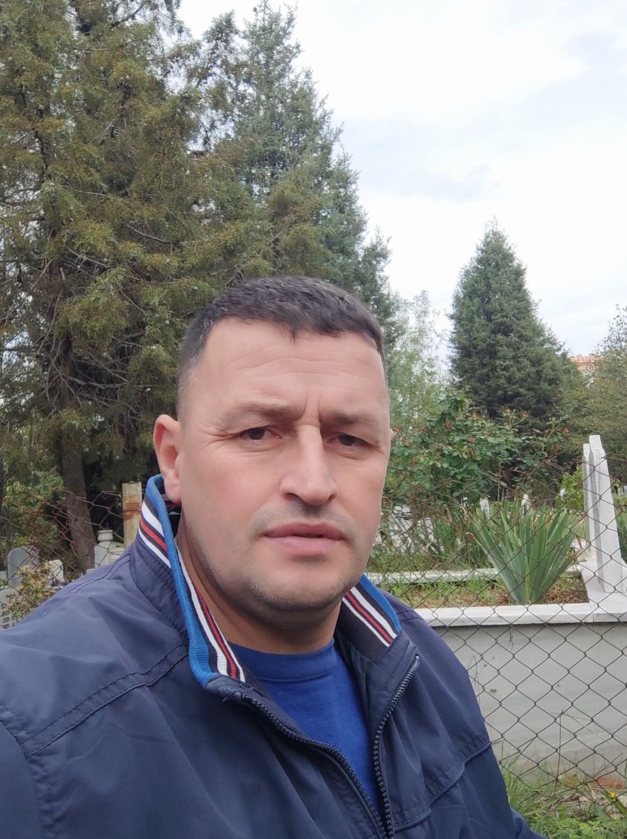 SalihEmirolu's tweet photo. Annenize iyi bakın çünkü
O acı tahmin ettiğinizden 
Çok büyük.
Rabbim  vefat edenlerin cümlesine gani gani rahmet eyleye 😔🤲🤲🤲 https://t.co/LtNzE9P4ZD