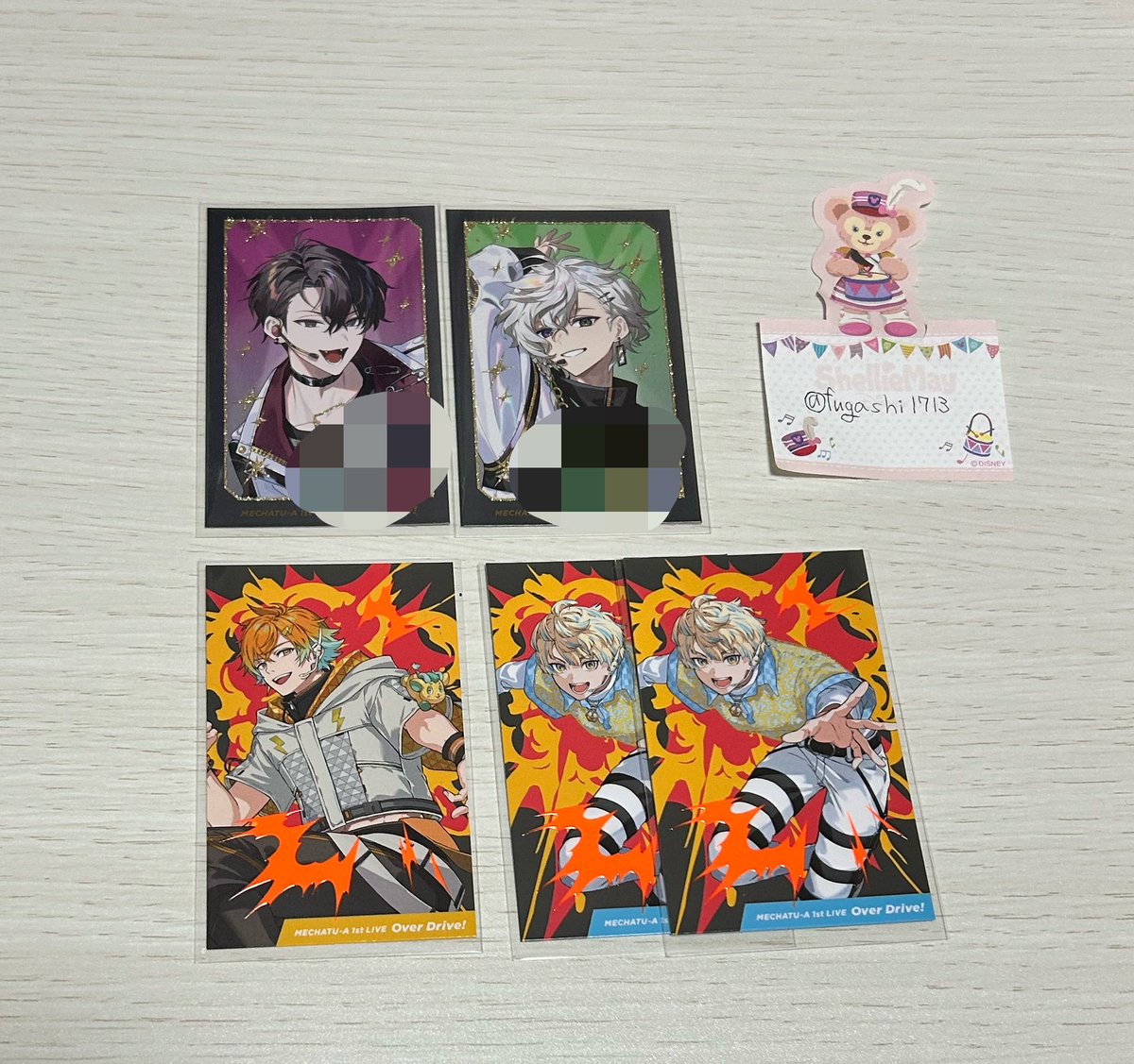 fugashi05's tweet photo. 【交換／譲渡】にじさんじ Dytica Oriens MECHATU-A 1st LIVE "Over Drive!" ランダムカード チェキ ヒーロー

《譲》画像1枚目

〈求〉画像2枚目⭕️各1＞定価＋送料

✦🔗一読推奨
✦郵送or名古屋周辺、現地手渡し(日時要相談)
✦纏めての交換優先 https://t.co/T2RXy4Cfeb