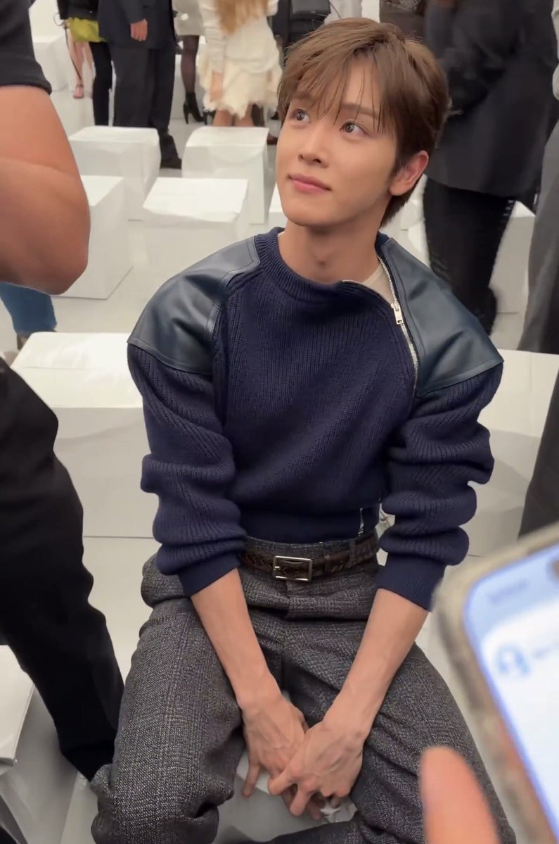 JS_Ccer's tweet photo. 186cm 포켓보이 https://t.co/t780pxECkx