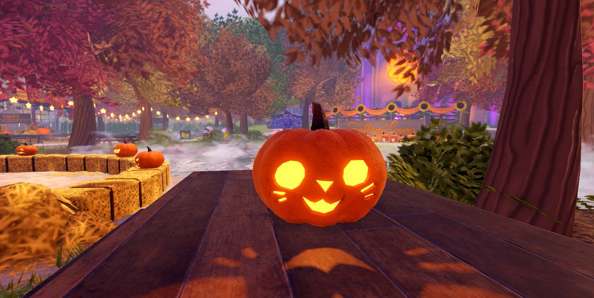 RoyaleHighValks's tweet photo. IT’S OCTOBER 1ST! 🎃👻

The perfect time to get cozy in Royale High and enjoy all the seasonal realms! ✨

🍂 Explore the Falling Leaves Festival
👻 Go ghost hunting at Blackwood Manor
🎃 Trick or treat around Wickery Cliffs

Where are you heading first? 🧡 https://t.co/MTMRIxva6Y