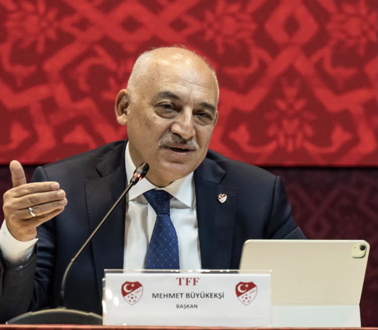 KadikoyMedya_'s tweet photo. Mehmet Büyükekşi, son yaşanan olayların ardından yurt dışına kaçmayı planlıyor. https://t.co/cFfNOqtEPR