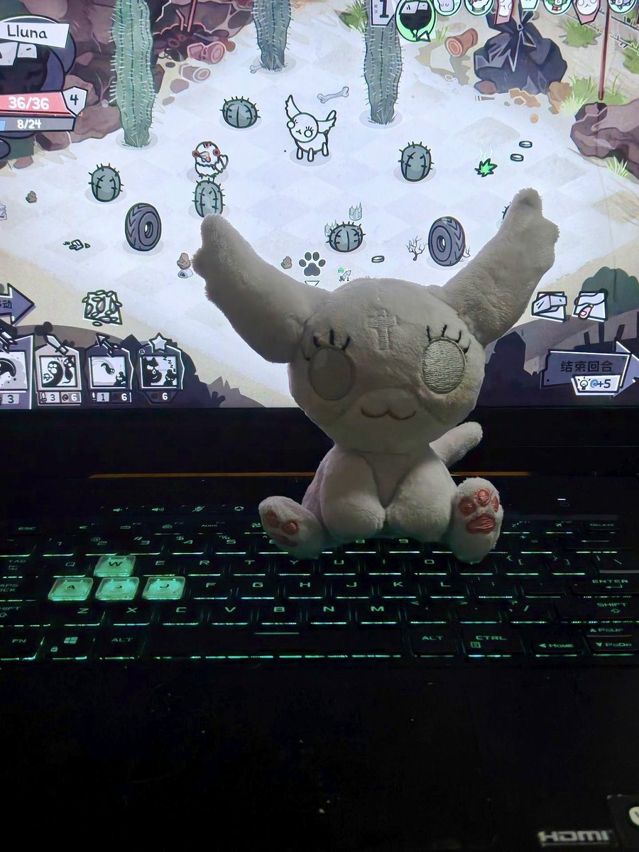 kyoko58090355's tweet photo. Hand-made Marshmallow Plushie by myself!
I made you a Marshmallow with white fur instead of pink :) @edmundmcmillen #mewgenics https://t.co/aDNmZrwoRN
