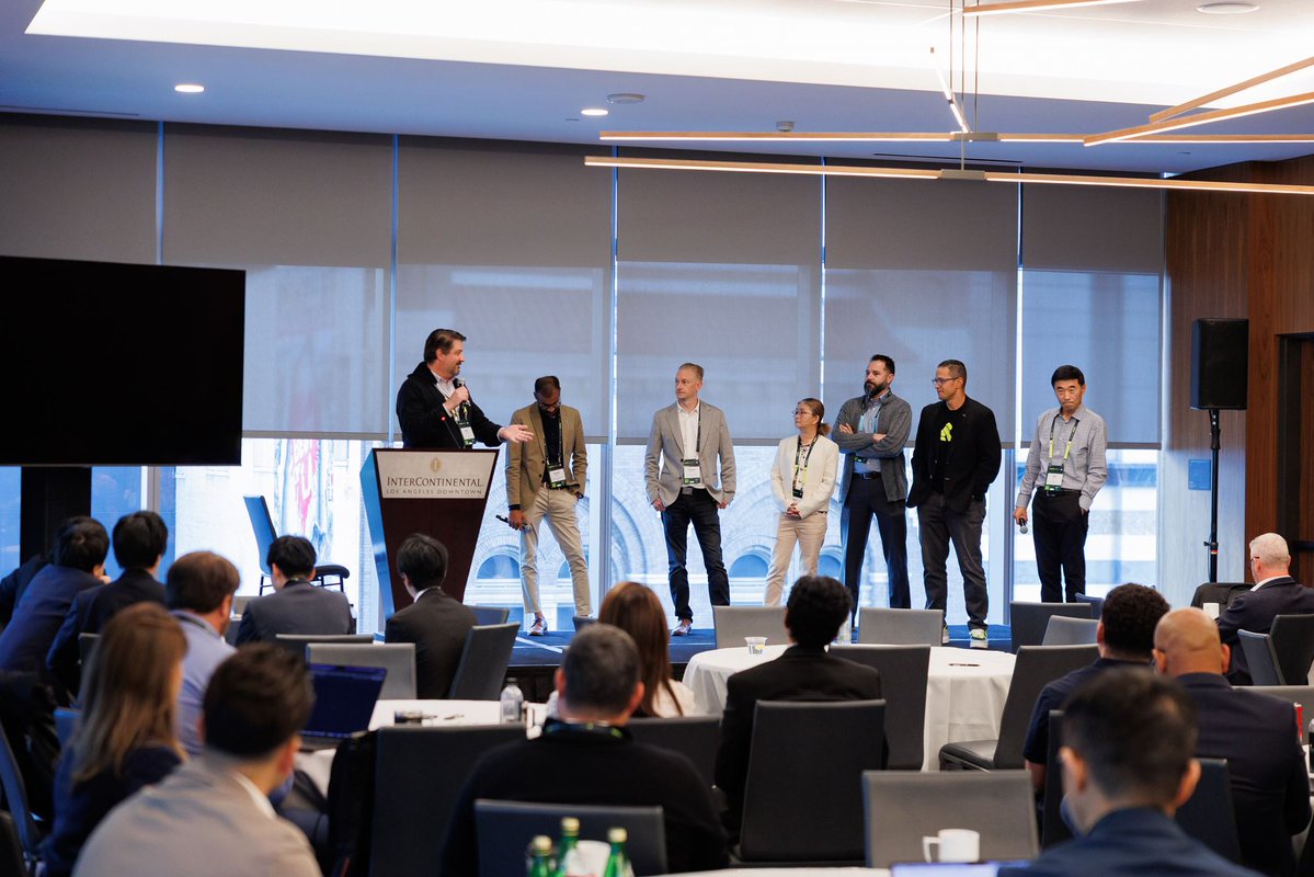kong's tweet photo. The AI race doesn't have a finish line, it has a production line.

This week during the API + AI Summit, we recognized the partners helping our customers cross it — turning AI ambition into things that actually run in production, safely and at scale.

See the full list and what each partner is building with us: https://t.co/vVHXKBJkky