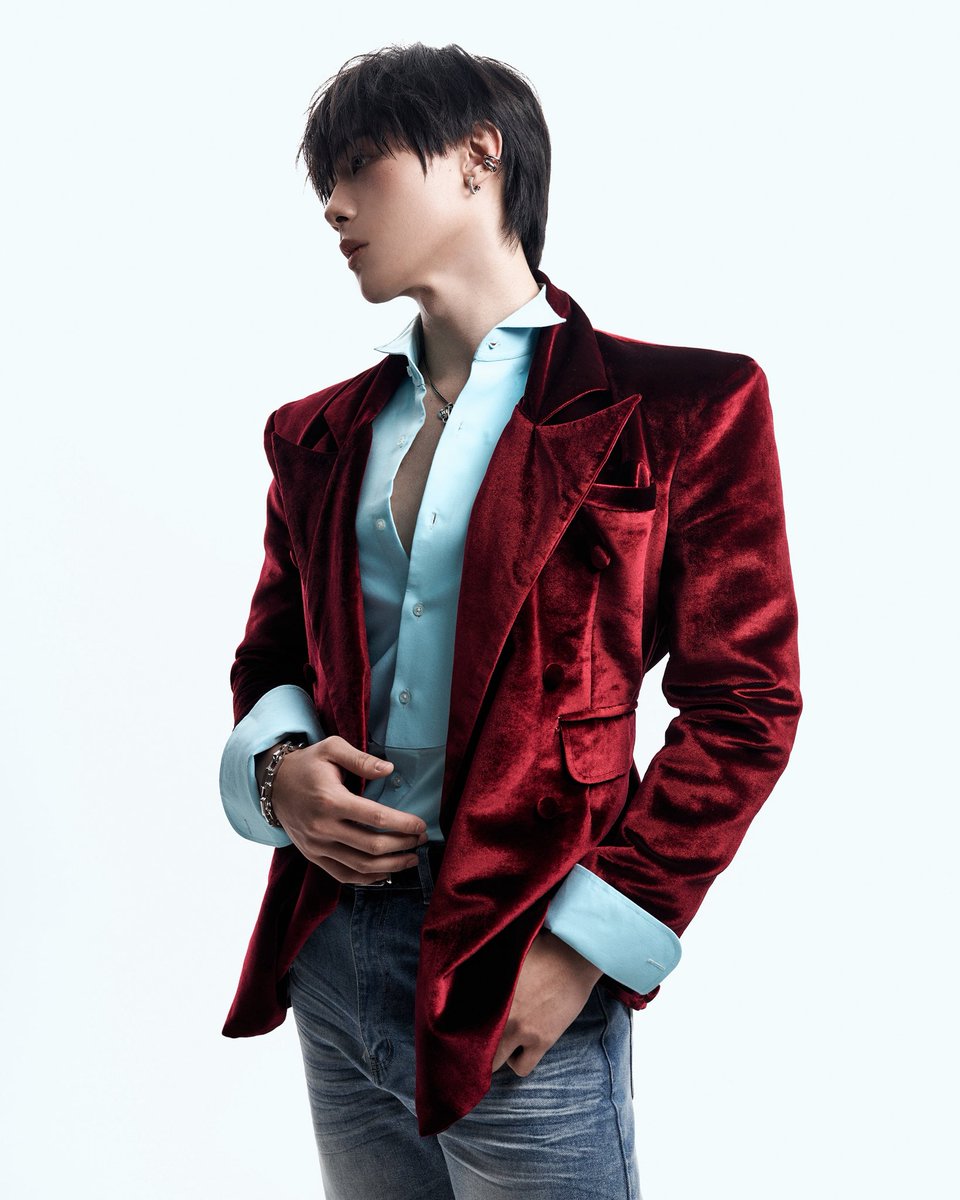 JARUKiTzX96's tweet photo. 23🎂

#happyTOPTAPday2026 
#TOPTAPJarukit #Aplanartist https://t.co/6q4cFCBQW7