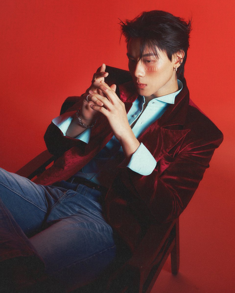 JARUKiTzX96's tweet photo. 23🎂

#happyTOPTAPday2026 
#TOPTAPJarukit #Aplanartist https://t.co/6q4cFCBQW7