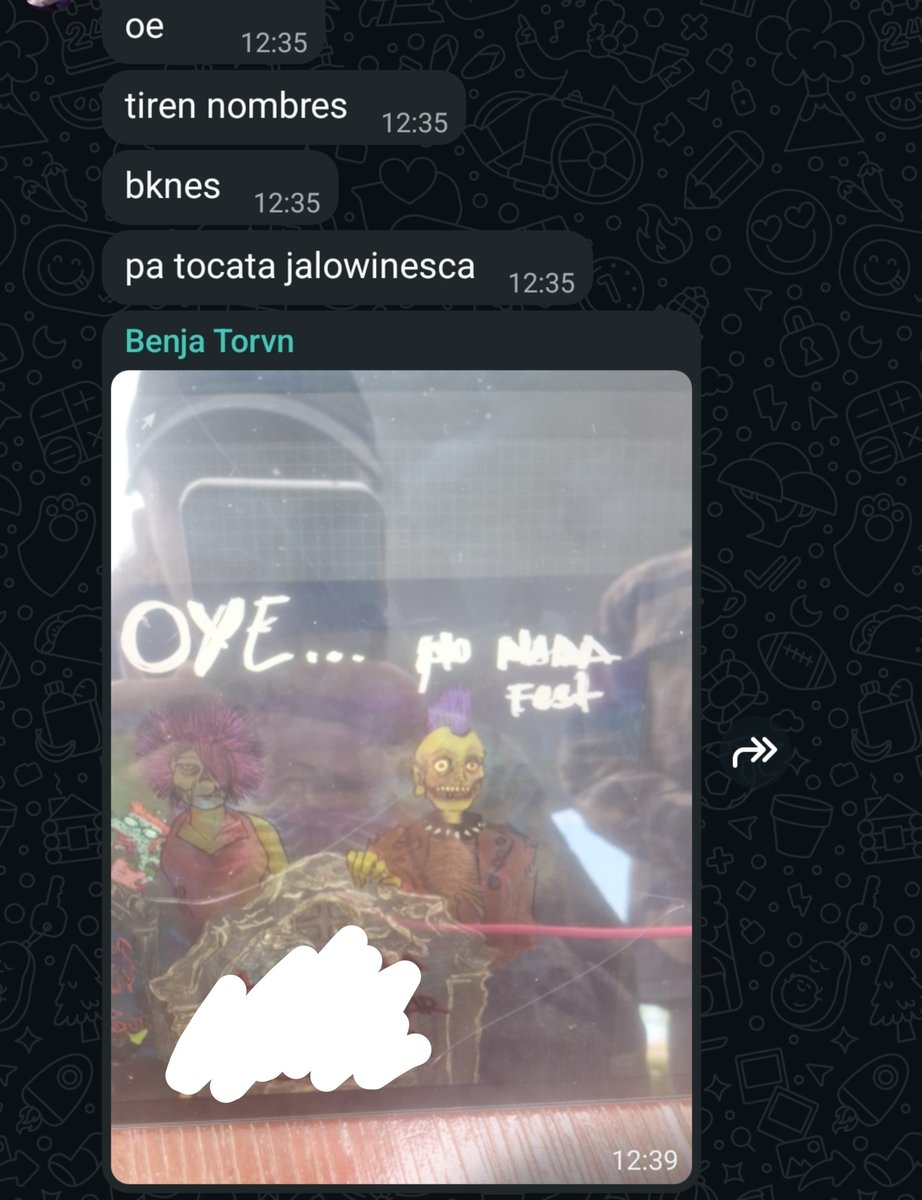 d4p0stud3's tweet photo. Ayúdenme con esto gente. El mejor nombre lo dejaré pasar x lista https://t.co/vCASsQ6dY7