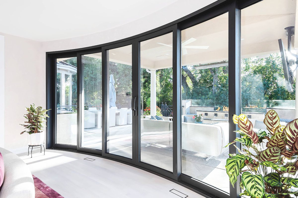 PandaWindows's tweet photo. A seamless way to open your space. ✨

The PandaSelect LS.30 All Aluminum Lift & Slide combines expansive glass panels with smooth, effortless operation, featuring Radius for a distinctive architectural look.

Designed for large openings, it creates a seamless connection between your interior and the outdoors while bringing in more natural light.

🔗 Explore the PandaSelect LS.30 All Aluminum Lift & Slide at the link in our bio.

#PandaWindowsAndDoors #LiftAndSlideDoors #ModernArchitecture #IndoorOutdoorLiving #ArchitecturalDesign