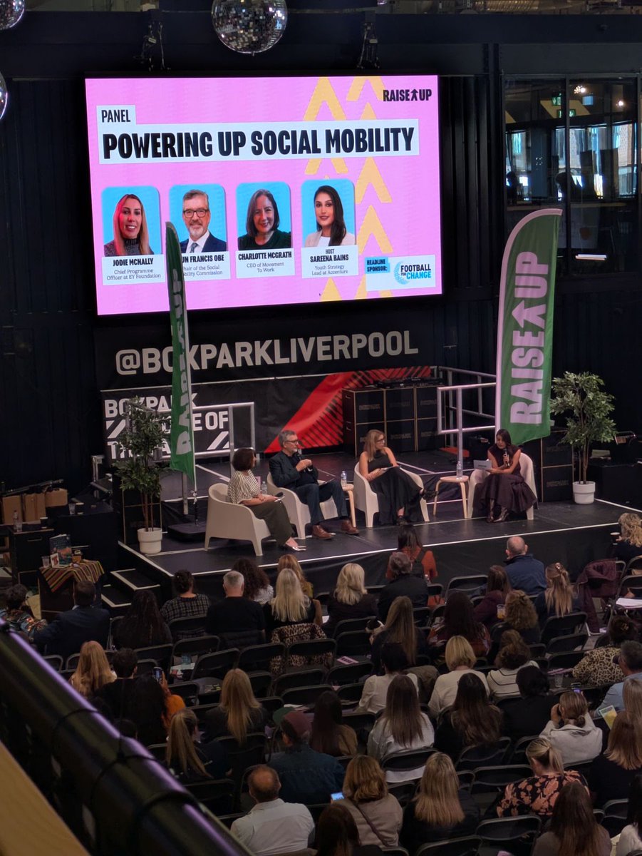 SMCommission's tweet photo. Today our Chair @FrancisAlun discussed the complexities of supporting young people reach their full potential at the Raise Up Summit in Liverpool, He said "there are challenges for all young people but the challenges they face are not the same'. https://t.co/VxtCOHlMEA