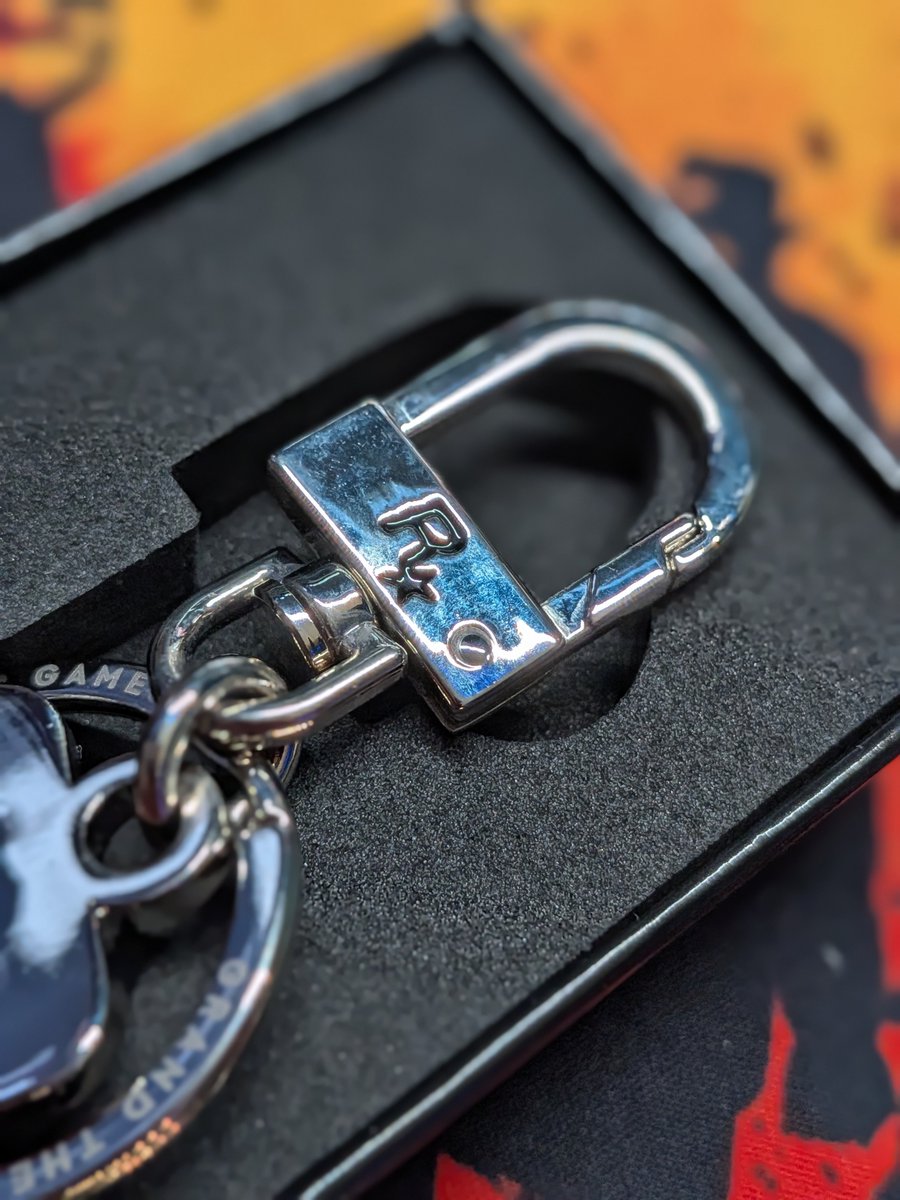 GTAGFX's tweet photo. For those of you that wanted to see more of the details for the #GTAVI Keychain 🧐 https://t.co/sxi2vLBzmF