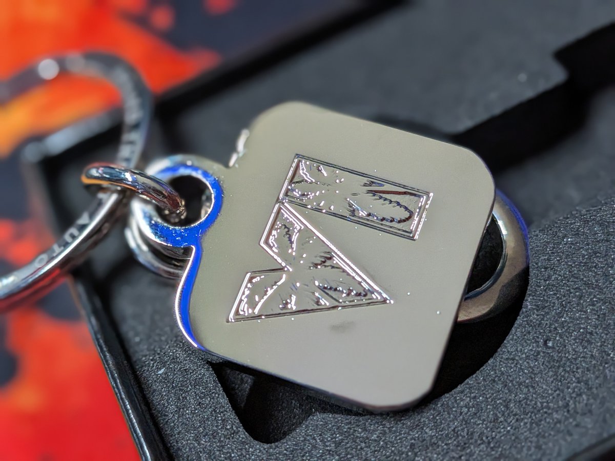 GTAGFX's tweet photo. For those of you that wanted to see more of the details for the #GTAVI Keychain 🧐 https://t.co/sxi2vLBzmF
