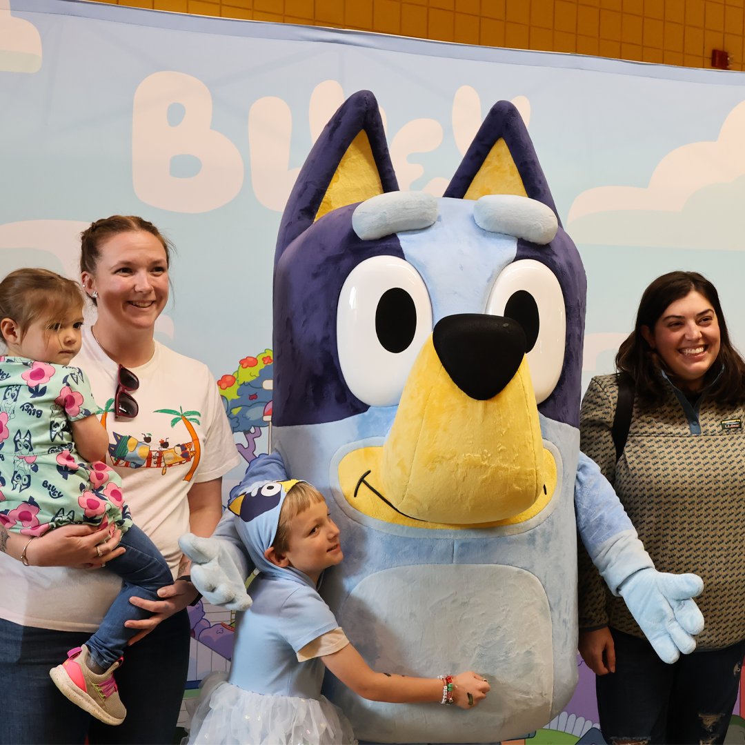 RailersHC's tweet photo. “The best part about having friends is that you always have someone to play with!”

Bluey will be at the Railers game on October 18th taking pictures with all her friends, so get those tickets and set those reminders!

🎟️: https://t.co/rAX9uZ0bk6 https://t.co/LyQVuaFDkw