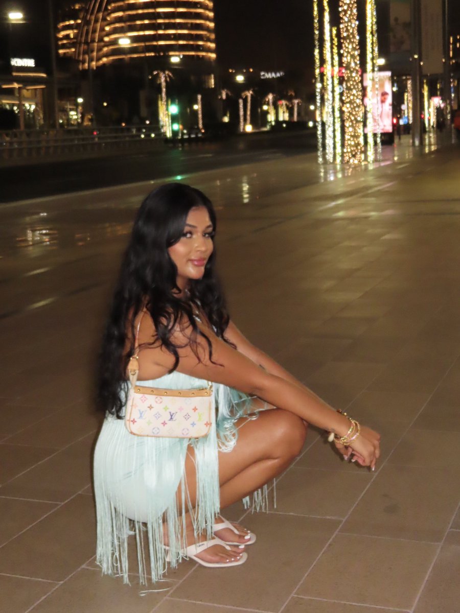 princessplutobb's tweet photo. the fact that my toes make you weak thru a phone screen just proves how much power this pakistani queen has over you loser! https://t.co/NzKx17ADXq