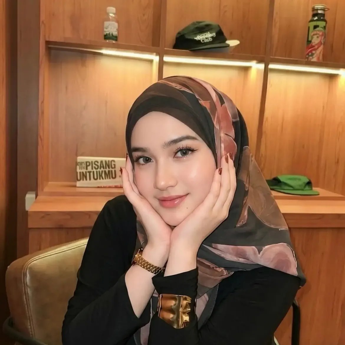 nonanoriko's tweet photo. SINGKAWANG AREA 😘
INFO RR 🔽
#bosingkawang #vcs https://t.co/KkdeGKCk75