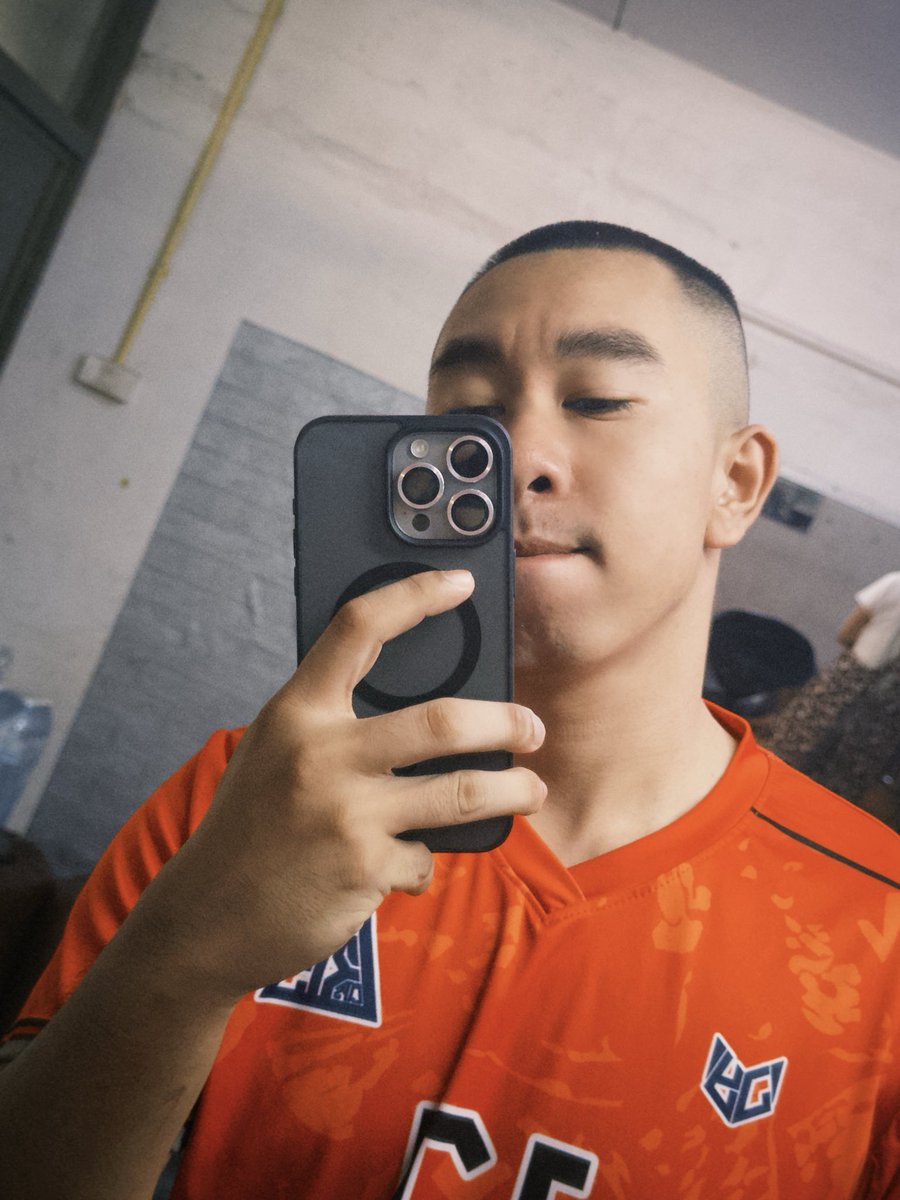 _simple52's tweet photo. เกรียนแตก💦 #หัวเกรียน https://t.co/qfvKEaQMgb