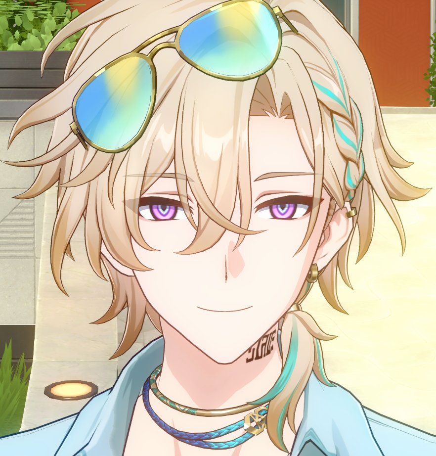 FortunaStelle25's tweet photo. It kills me when I see people say that Wavecrest looks creepy and uncanny because of its eyes.

And I'm like...well...

Guess who else has unsettling eyes...? https://t.co/fLWatIWWI8