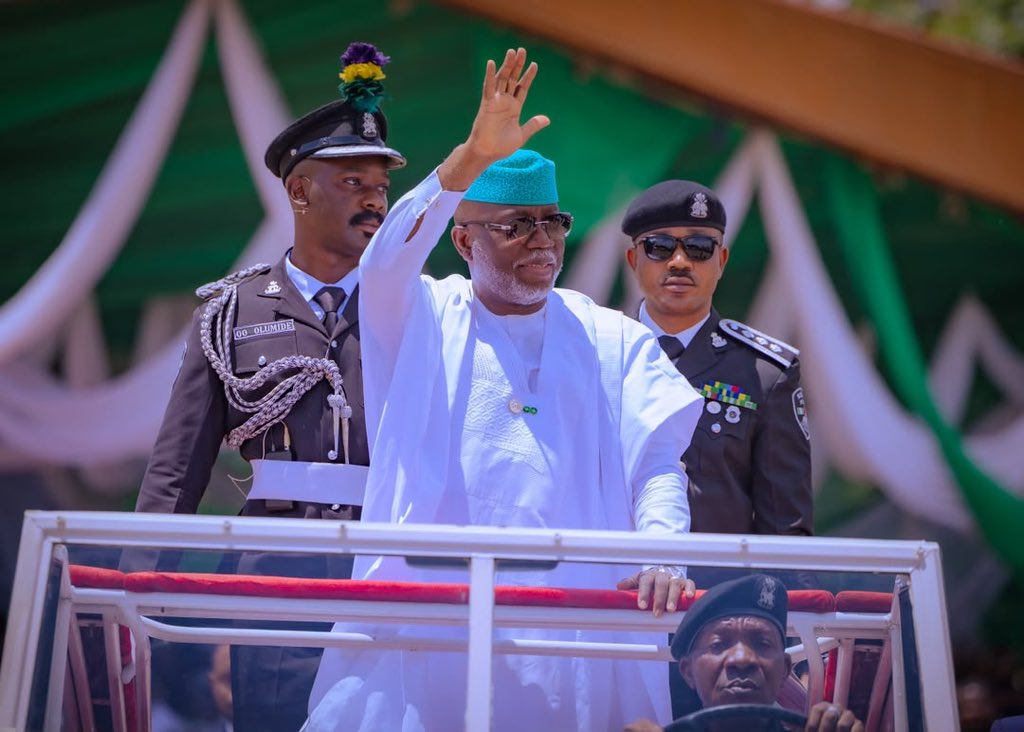 OndoStateOnline's tweet photo. GOV AIYEDATIWA HIGHLIGHTS ONDO’S DEVELOPMENT PROJECTS ON INDEPENDENCE DAY
Ondo State Governor, Hon. Lucky Orimisan Aiyedatiwa, has reaffirmed his administration’s commitment to development across healthcare, education, agriculture, infrastructure and economic growth as Nigeria marks its 66th Independence Anniversary.
He highlighted the recruitment of 3,323 health workers, provision of advanced medical equipment, distribution of over two million cocoa seedlings, acquisition of 26,000 hectares of farmland and ongoing efforts to improve electricity supply and attract investments.
The governor also reiterated his commitment to workers’ welfare, security, grassroots governance and the expansion of economic opportunities across the state.
While urging Nigerians to uphold unity, patriotism and collective responsibility, Aiyedatiwa called on political leaders and youths to shun violence and embrace peaceful, issue-based engagement ahead of the 2027 elections.
He assured residents that his administration would continue implementing projects and policies aimed at building a stronger, more prosperous Ondo State.