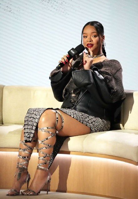 Mirabelisher's tweet photo. 🎙️Interviewer: You've been away from music for quite a while. Do you think you'll struggle to reclaim the spotlight when you finally return?

🎙️Rihanna: Laughs. "Not really. Right now, my focus is on my family, especially taking care of my youngest. Once I'm done with this stage of motherhood, I'll be back in music full force."

🎙️Interviewer: You don't think the industry will have moved on?

🎙️Rihanna: "Music is always changing, but I've never been the type to chase attention. I've been fortunate enough to build a career where people genuinely connect with what I create. So when I'm ready to come back, I believe the spotlight will find me again. I'm grateful for that, and I'll make sure the wait is worth it."