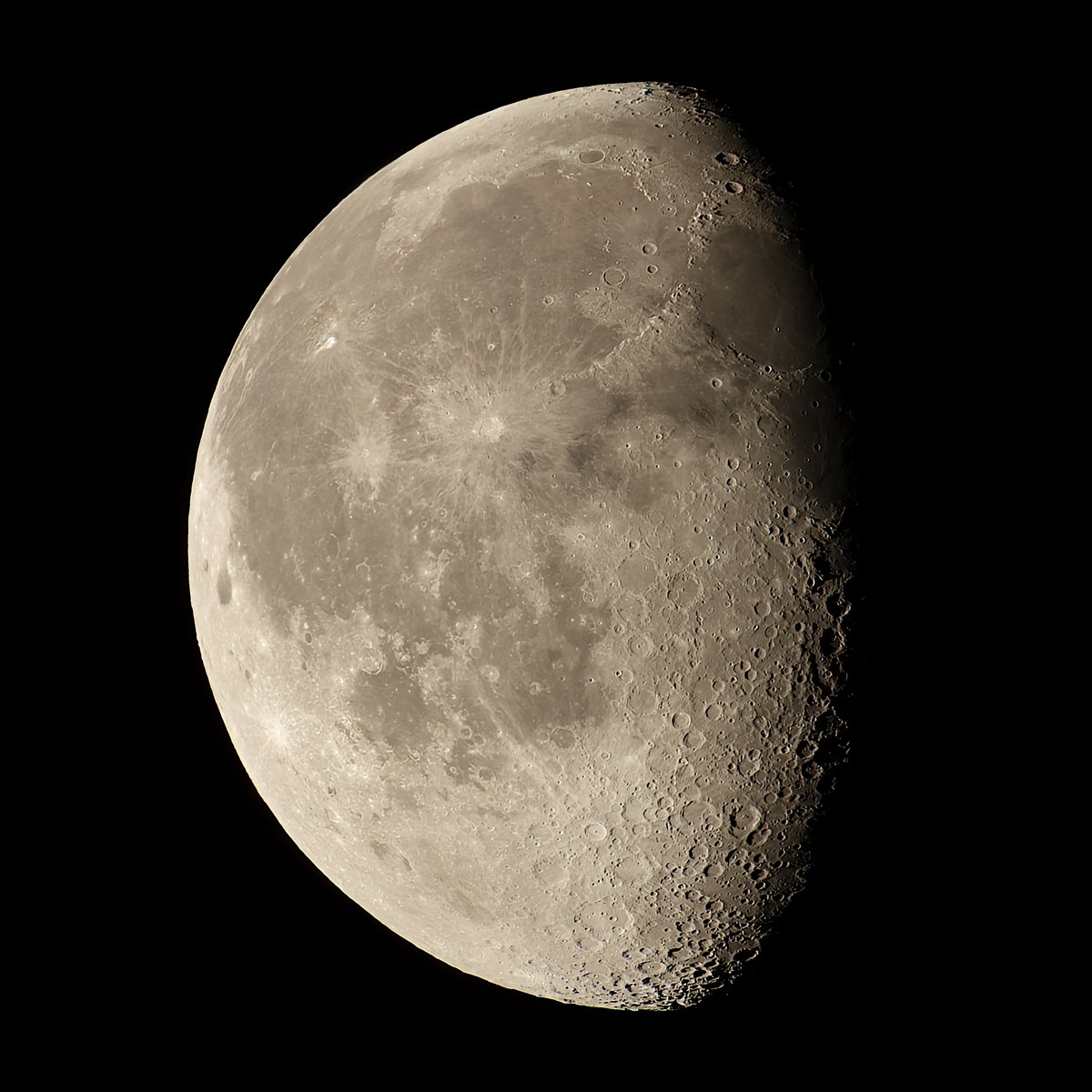 moonsystem's tweet photo. 2026-10-01 22:05 #旧暦八月二十一日 #Moondays https://t.co/VgmtfgyunF