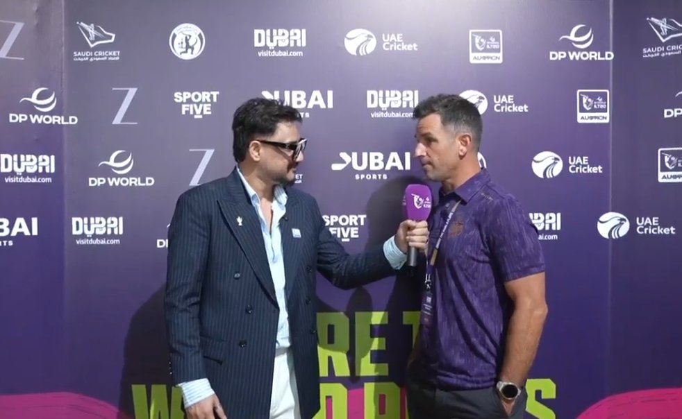 Rokte_Amarr_KKR's tweet photo. 🗣️ Tendo : "Happy with our signings so far. Good to have players with familiarity with the franchise. Gurbaz &amp; Farooqi are the two players we missed, who went beyond our budget" https://t.co/0WZTheRYIy