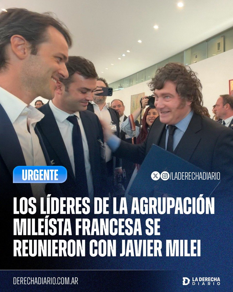 laderechadiario's tweet photo. 🚨🇦🇷🇫🇷 | FENÓMENO BARRIAL: Los líderes de la agrupación mileísta francesa "Les Mileistes Français" conocieron por primera vez al presidente Javier Milei, en el marco de la Argentina Week en París.

"¡He conocido a Javier Milei! A todos nuestros suscriptores, sepan que nos agradece la batalla cultural que estamos librando en Francia. Este apretón de manos me ha llenado de alegría".
