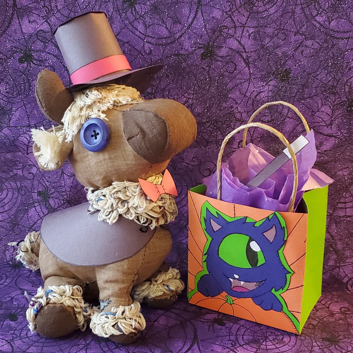 Neopets's tweet photo. Trick or treat! 

All winners from the third #NEOPETS creative contest are also now live on our news portal so go check them out, and send your kudos to the artists in the comments 👉

Thank you for all your entries, it was exciting see everyone's work! See you in the next one! https://t.co/hgfxT8Ajvz