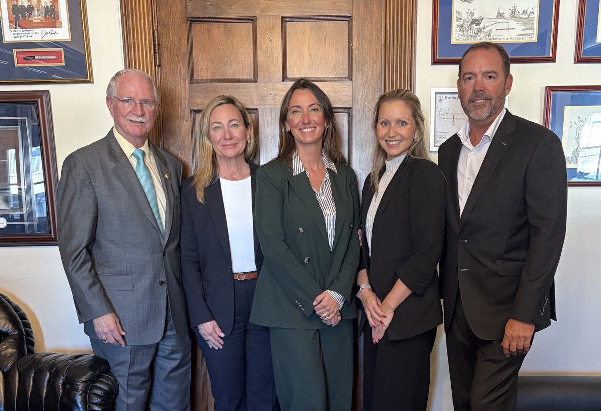RepRutherfordFL's tweet photo. I met with the American Trucking Association (ATA) and the owner of Moving and Storage of Jacksonville to discuss cracking down on fraudulent movers and brokers who are committing crimes against Americans and the moving industry. We must protect against cargo theft, “crash for cash” staged accident schemes, and the rising number of frivolous lawsuits facing transportation businesses in our community and nationwide. 

I was proud to cosponsor and vote YES on H.R. 2853, the Combating Organized Retail Crime Act, to help strengthen federal enforcement against organized retail and supply-chain crime, including cargo theft, and improve coordination among federal law enforcement agencies. I look forward to seeing this important legislation be passed by the Senate and signed into law.