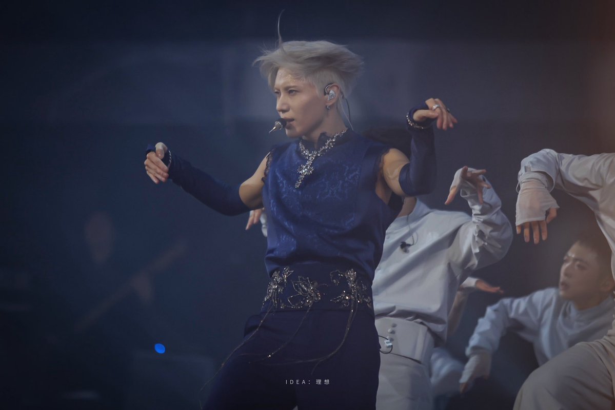 IDEAetTAEMIN's tweet photo. 260918 <LiMiNaL> 

SEOUL

2P

#TAEMIN #태민 #テミン 
#TAEMIN_LiMiNaL 
#TAEMINWORLDTOUR 
#TAEMINTOUR https://t.co/gX07Kkf5MX